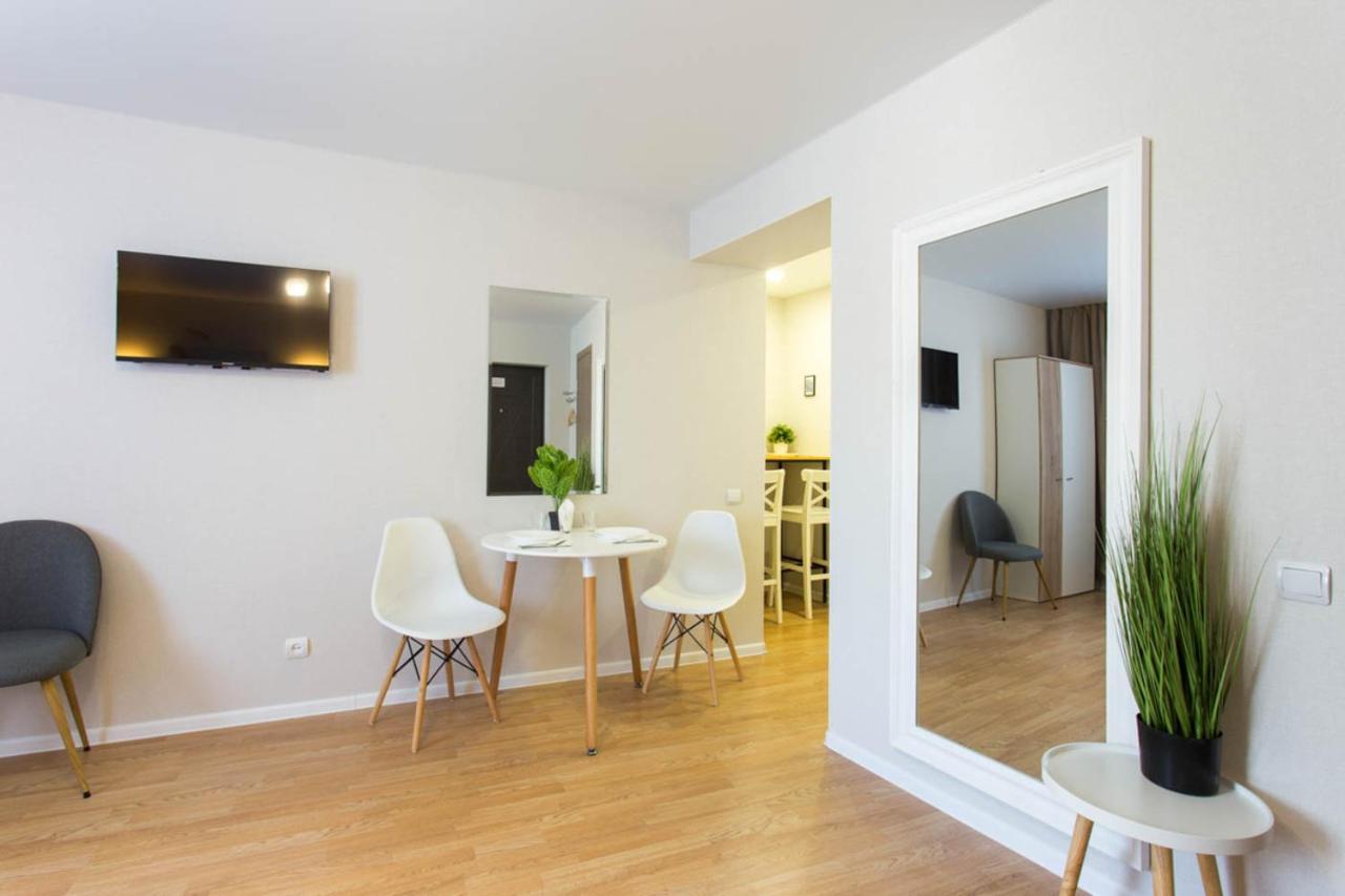 Apartment In The City Center - Gimnasiyna Naberezhna 24A-1 Jarkov Exterior foto