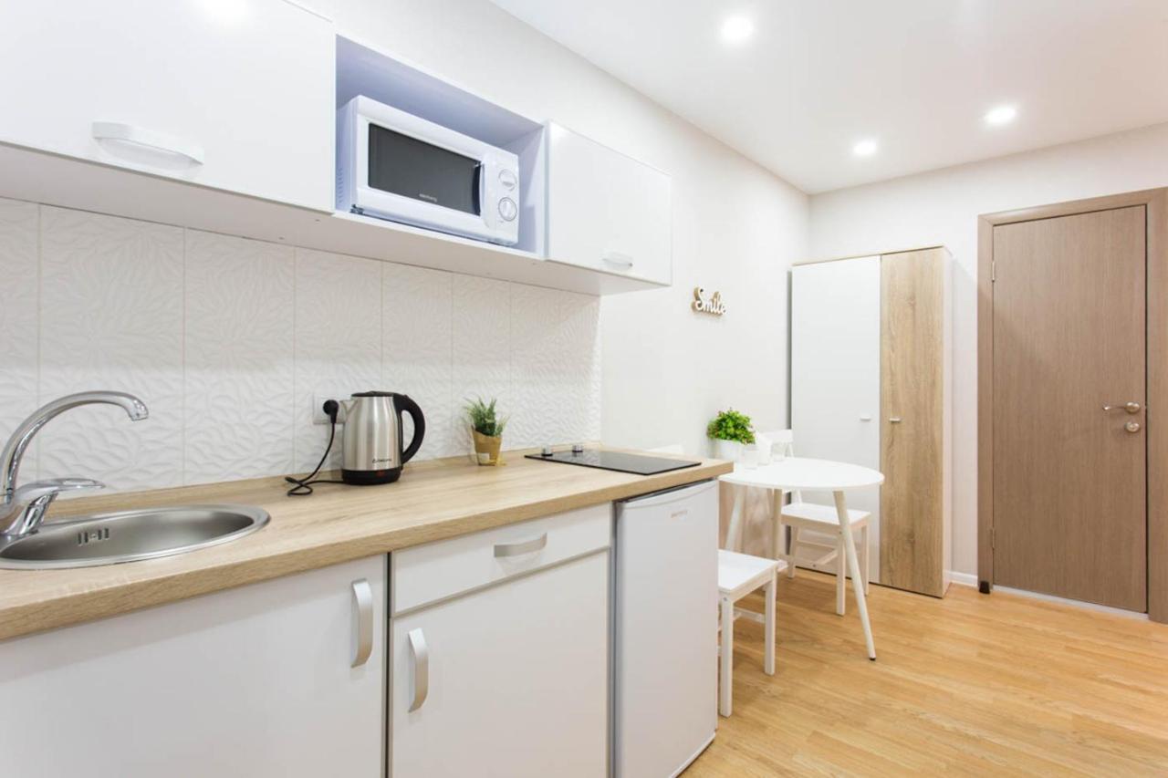 Apartment In The City Center - Gimnasiyna Naberezhna 24A-1 Jarkov Exterior foto
