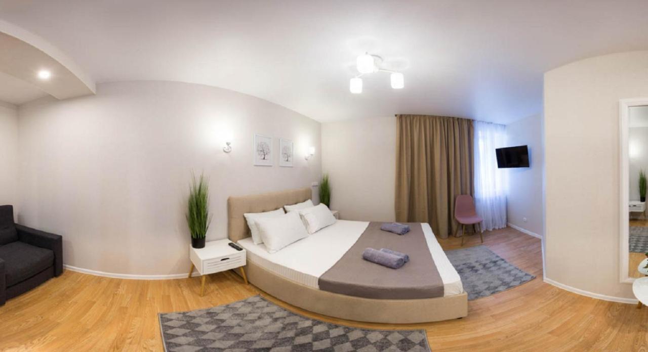 Apartment In The City Center - Gimnasiyna Naberezhna 24A-1 Jarkov Exterior foto