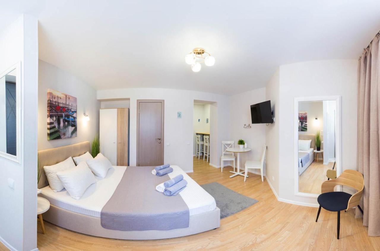 Apartment In The City Center - Gimnasiyna Naberezhna 24A-1 Jarkov Exterior foto