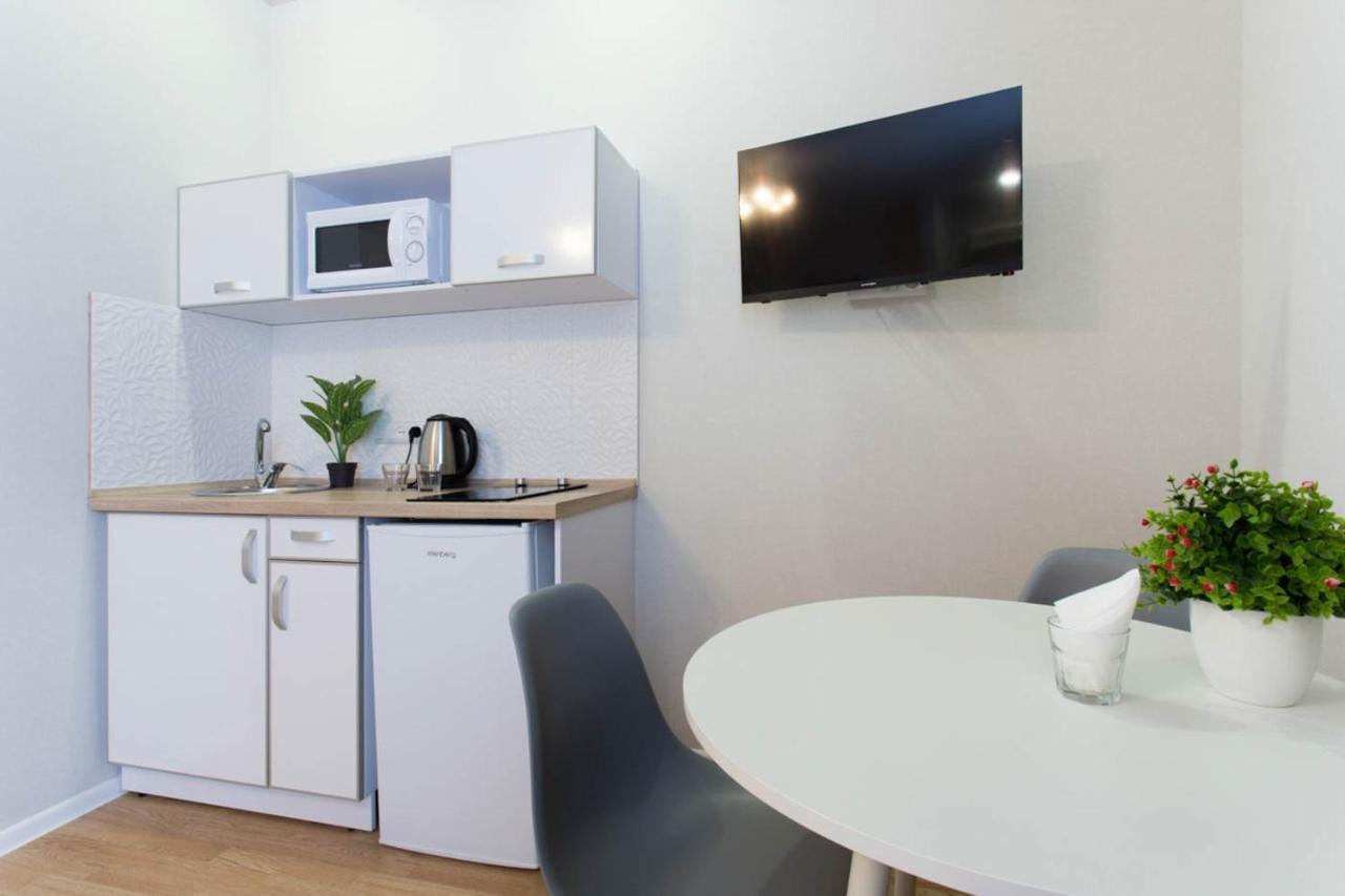 Apartment In The City Center - Gimnasiyna Naberezhna 24A-1 Jarkov Exterior foto
