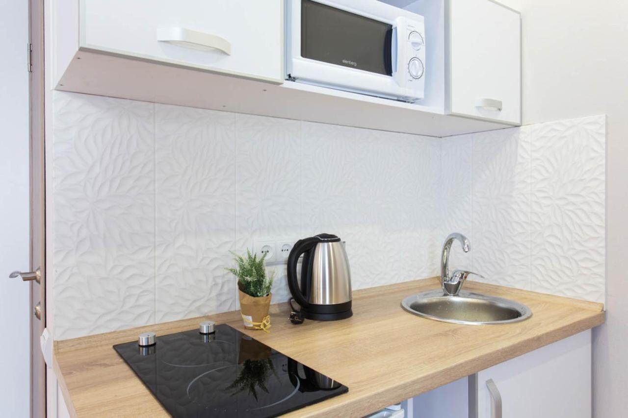 Apartment In The City Center - Gimnasiyna Naberezhna 24A-1 Jarkov Exterior foto
