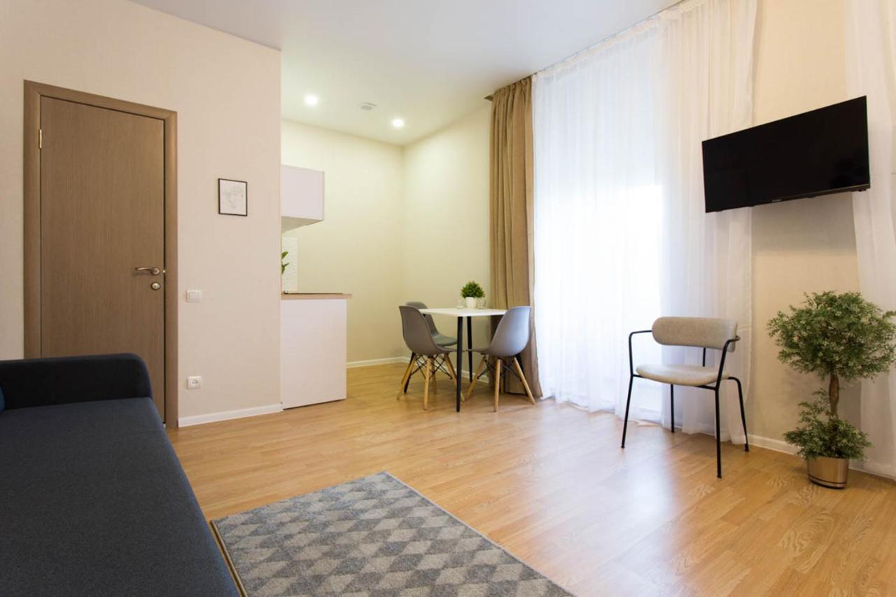Apartment In The City Center - Gimnasiyna Naberezhna 24A-1 Jarkov Exterior foto
