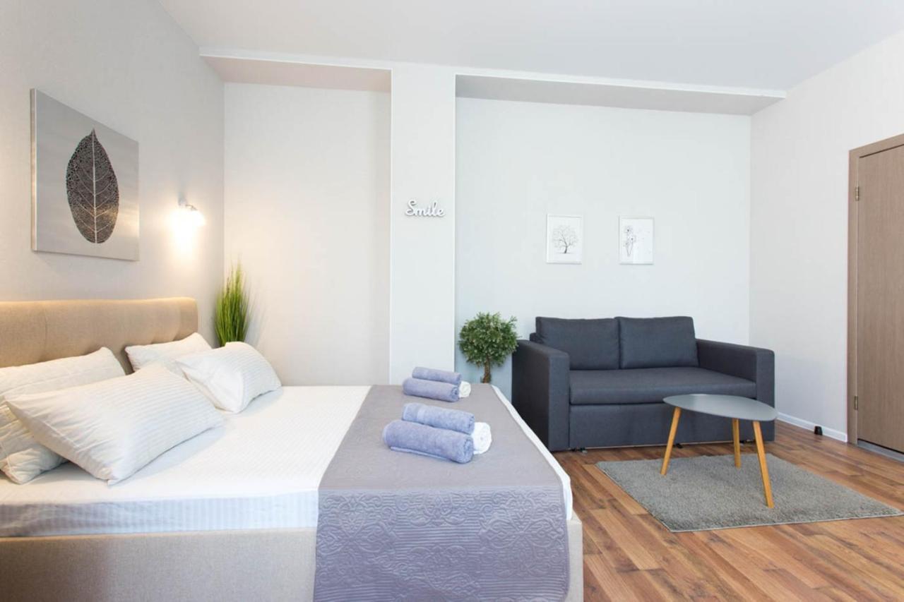 Apartment In The City Center - Gimnasiyna Naberezhna 24A-1 Jarkov Exterior foto